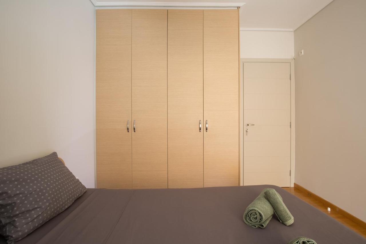 Lovely New Βuild Flat Near Metro - Free Parking Athén Kültér fotó