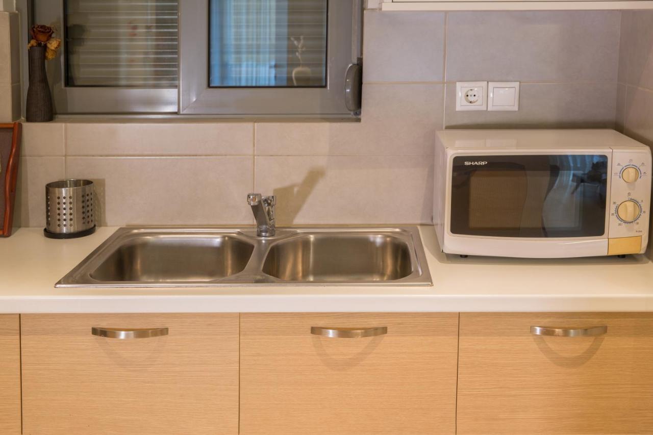 Lovely New Βuild Flat Near Metro - Free Parking Athén Kültér fotó
