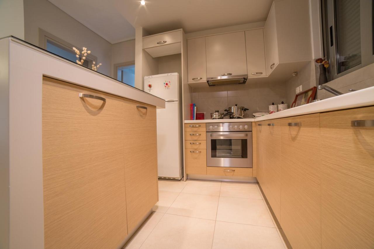 Lovely New Βuild Flat Near Metro - Free Parking Athén Kültér fotó