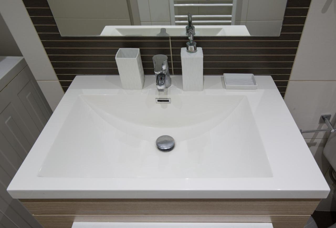 Lovely New Βuild Flat Near Metro - Free Parking Athén Kültér fotó