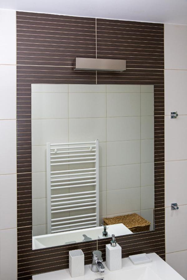 Lovely New Βuild Flat Near Metro - Free Parking Athén Kültér fotó